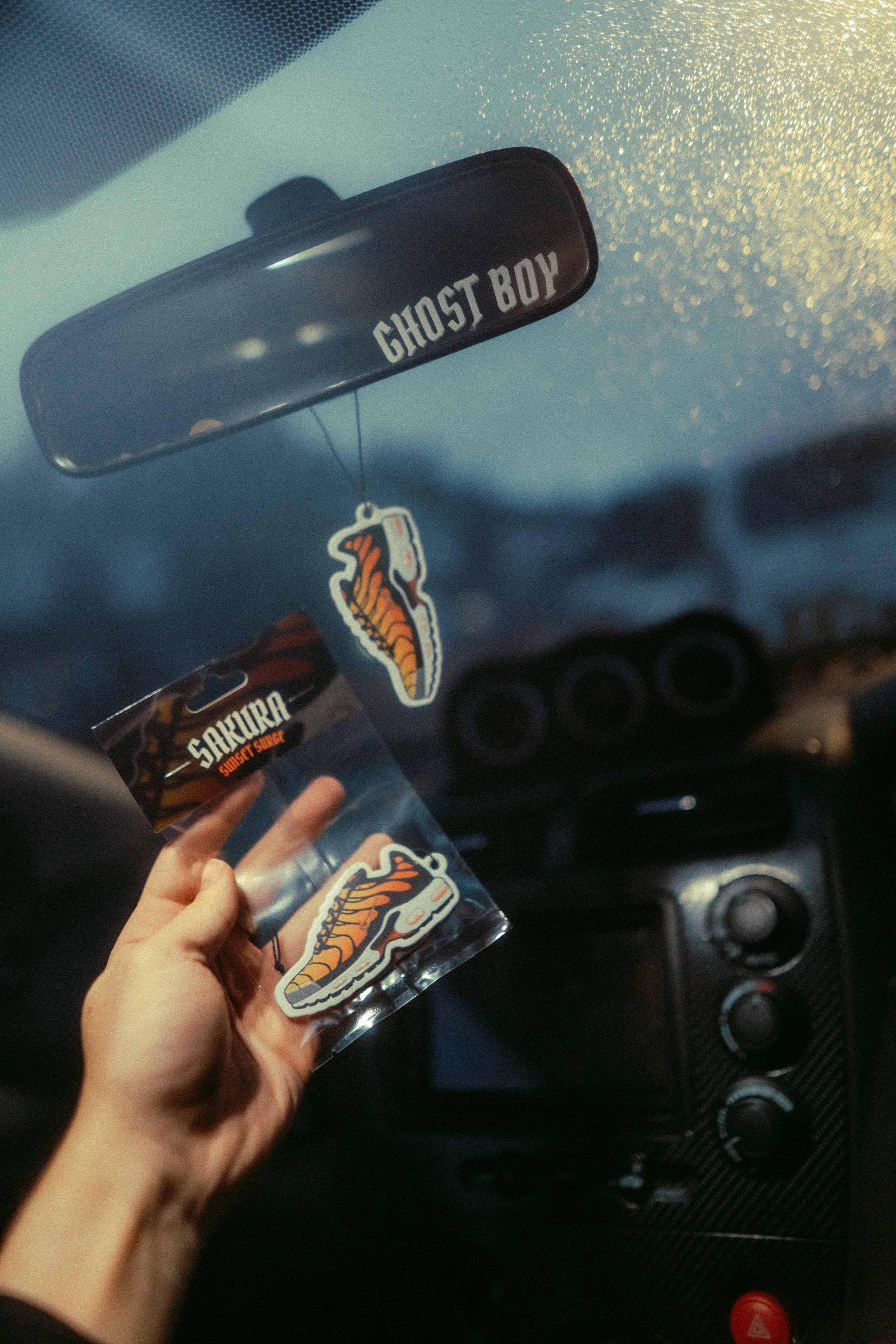 TNS “Sunset” Trainer Air Freshener | Sunset Surge Scent | Sneaker & Streetwear Car Accessory – SAKURA STREETS™