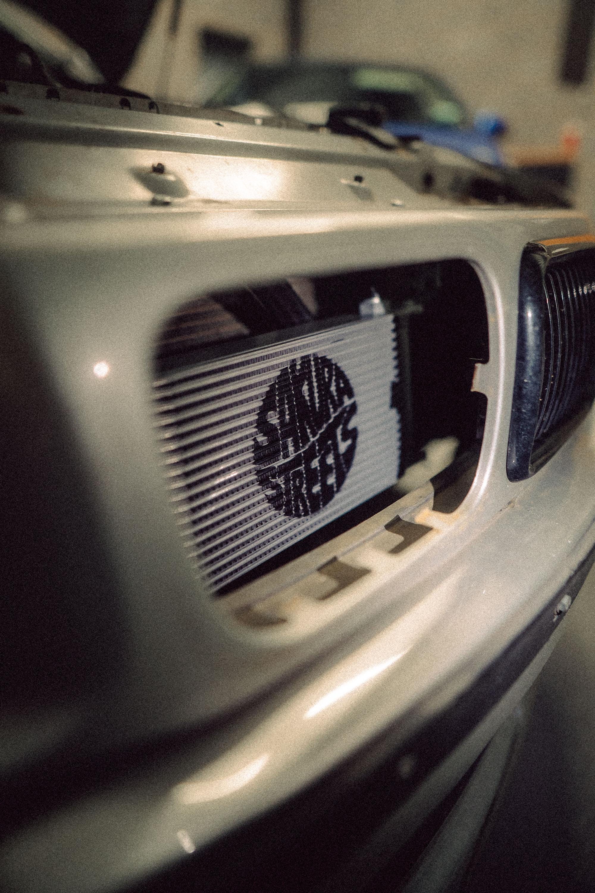 Universal Oil / Fuel Cooler AN-10 – 19 Row High-Performance Aluminium Cooler | SAKURA STREETS™