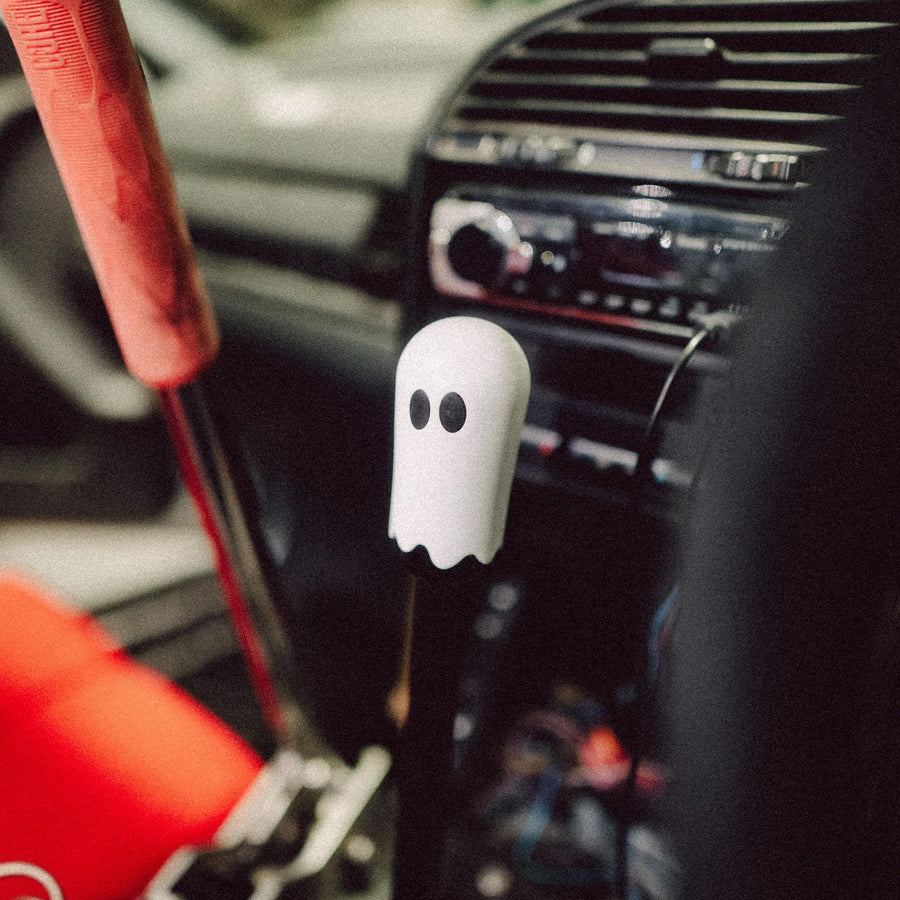 Spooky Steve Ghost Shift Knob | Universal | SAKURA STREETS™